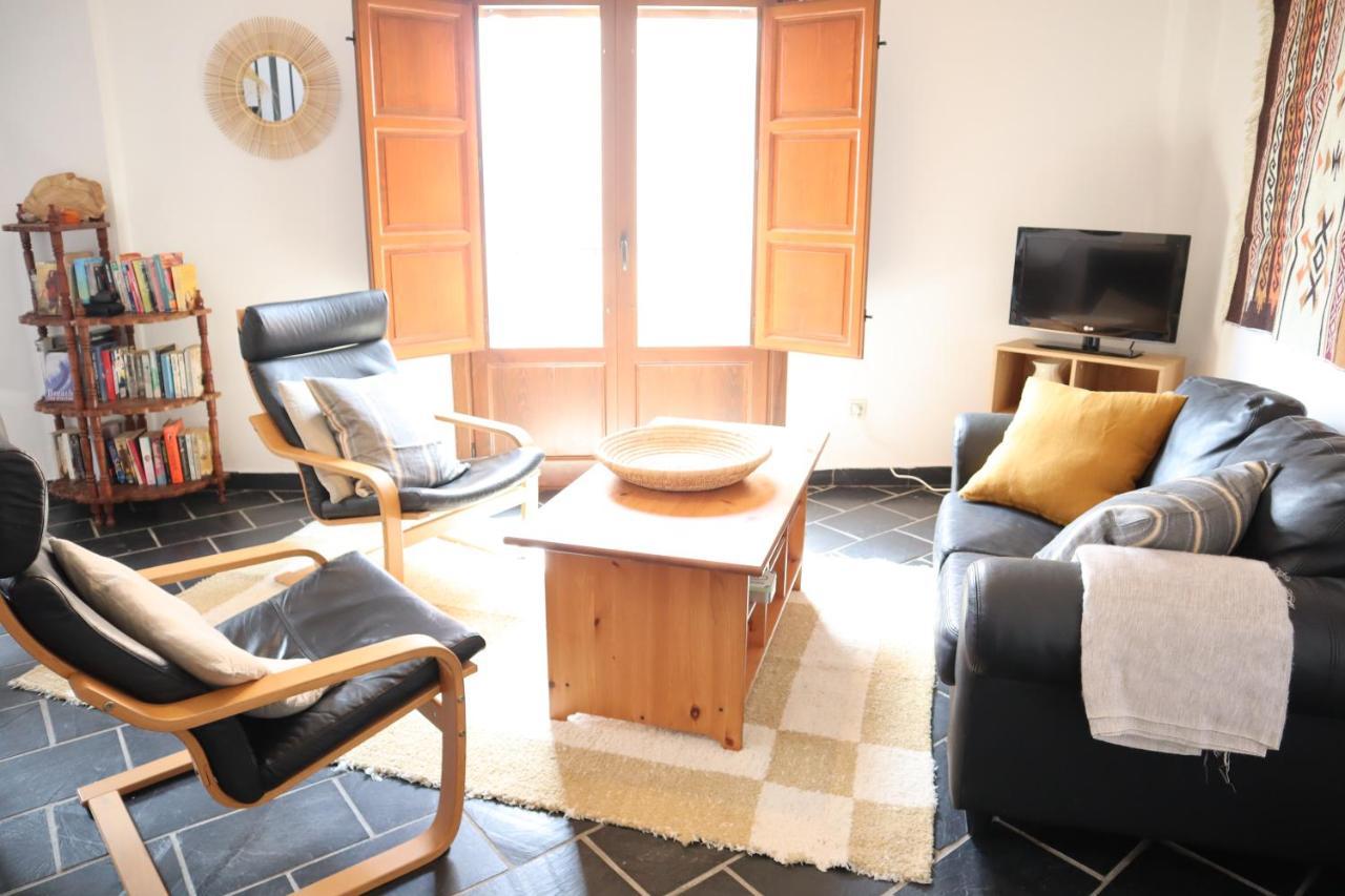 Casa Corasol, A Cozy, Comfy, 2Br House- Panoramic View And Rooftop Canar Dış mekan fotoğraf